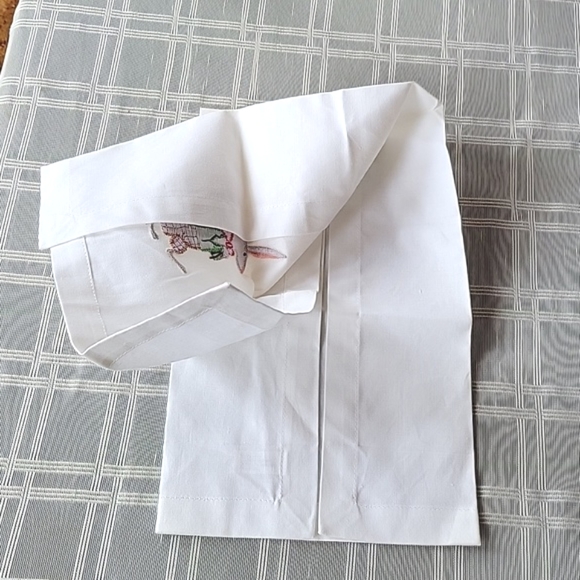 Easter Parade Bunny Tea Towel - Picture 4 of 4